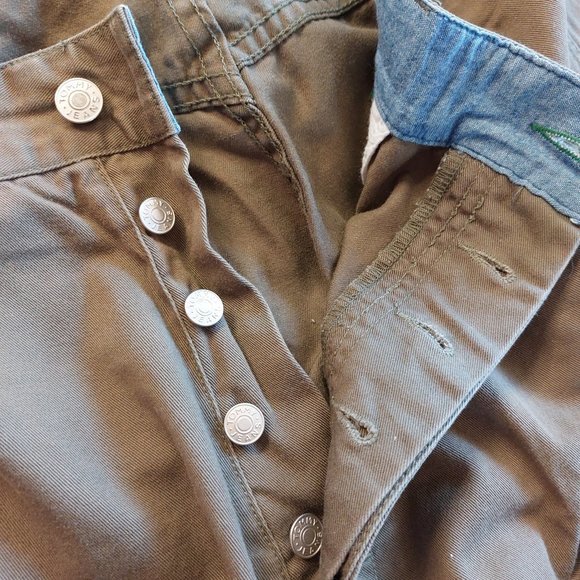 Tommy Hilfiger Man's Tan Cargo Fly Buttons Pants - Picture 6 of 9